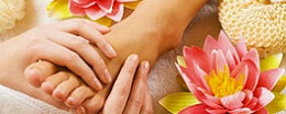 pada abhyangam foot massage